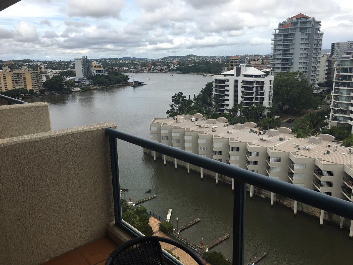 Dockside Brisbane Aparthotel Exterior photo